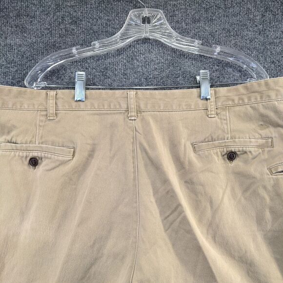 Dockers Men's Chino Shorts Tan Size 42 Cotton Blend Slash Pockets - Picture 3 of 14